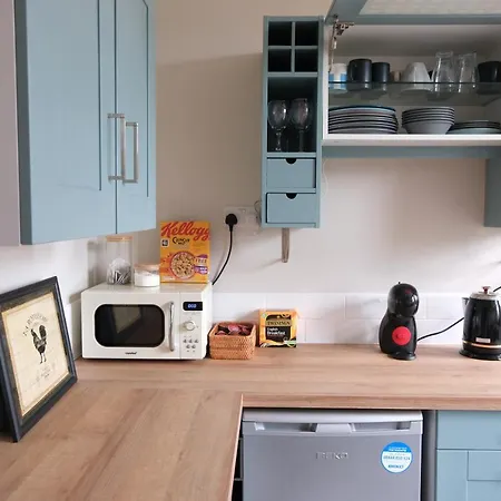 A Cosy Garden Flat In A Quiet Area Close To The City Centre Bristol Exterior photo